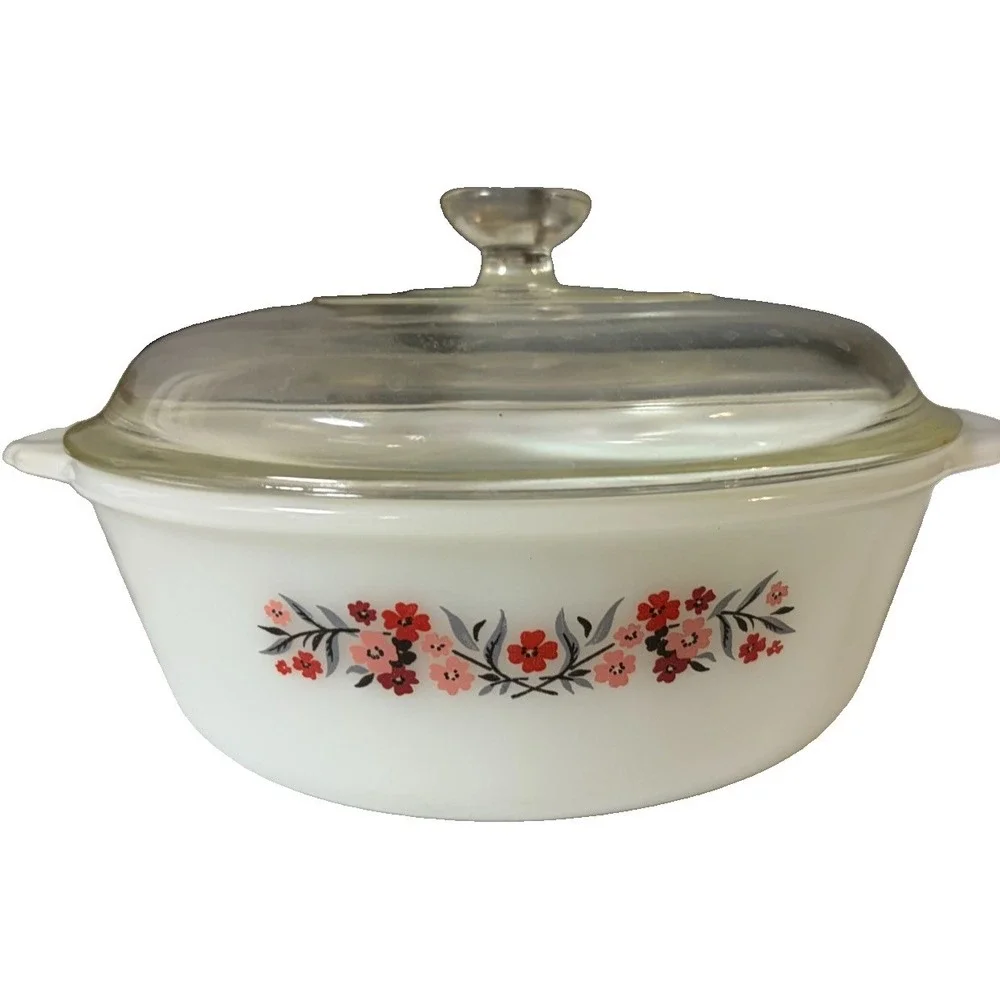 Vintage Pyrex Primrose 043 1.5 Qt Casserole Dish w Glass Lid Pink Red Floral